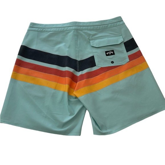 Billabong Spinner Lo Tide 18" Boardshorts NWT Men’s Size 32 - Picture 4 of 14
